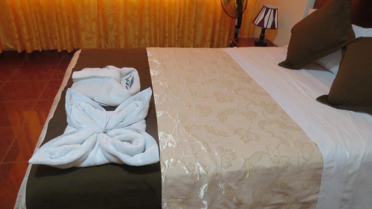 Victtorios Hotel Satipo Εξωτερικό φωτογραφία